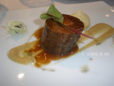 CHAMPIÑONES RELLENOS Y  VIAJE A MÓN SANT BENET