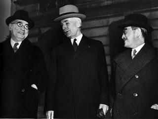 Japón emite la orden de ataque a Pearl Harbor ante el fracaso de las negociaciones de paz - 23/11/1941.