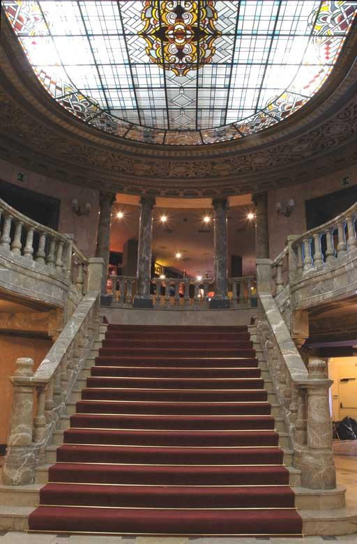 A-cero recupera la reforma ejecutada en el teatro Rialto de Madrid