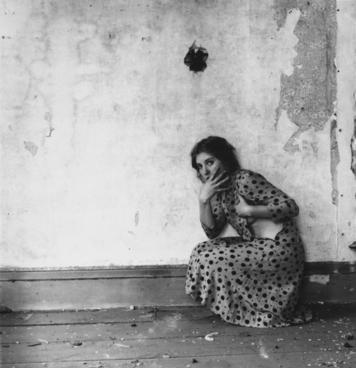 Exposición de Francesca Woodman en La Fábrica Galería