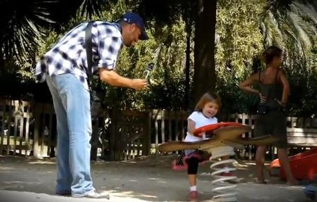 Una piruleta de un desconocido, acción contra el abuso infantil