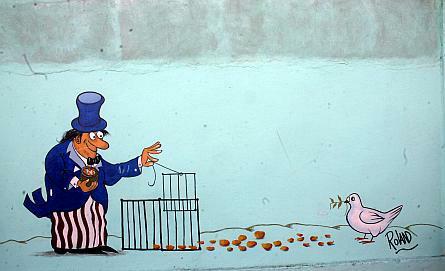 “Guerra” al terrorismo con el humor [+ video y fotos]