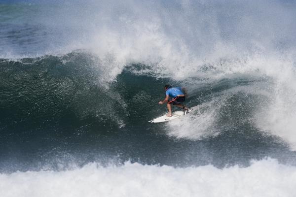 Taj Burrow gana el Reef Hawaiian Pro 2011