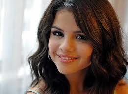 vissid amore selena gomez who says