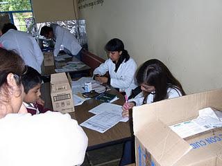 Ricoh entrega juguetes a niños de escasos recursos en Pacula, Hidalgo