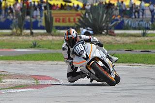 La Escudería PSEL por la bandera de cuadros en Morelia