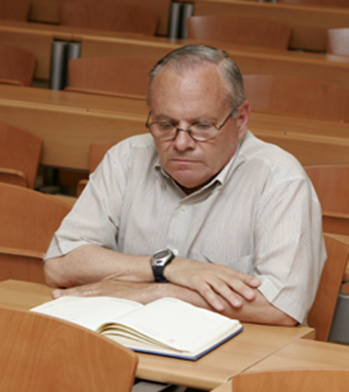 Aprender un idioma a los 50 años retrasa el Alzhéimer