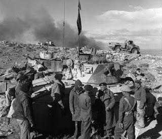 El Octavo Ejército Británico estrena comandante y rompe el cerco de Tobruk - 27/11/1941.