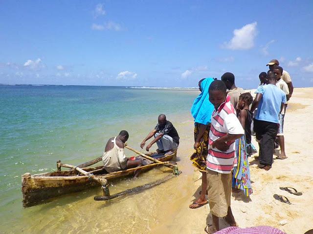 Hasta las rodillas en el fango