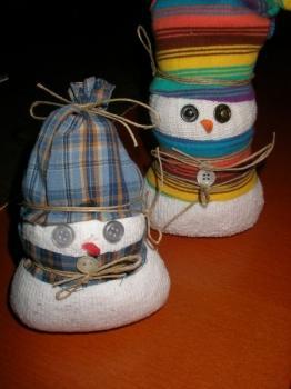 Muñecos de nieve caseros para decorar nuestro hogar en Navidad