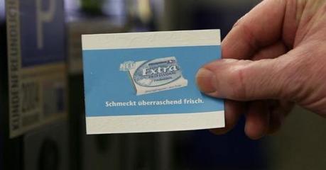 Tickets de parking mentolados para anunciar chicles