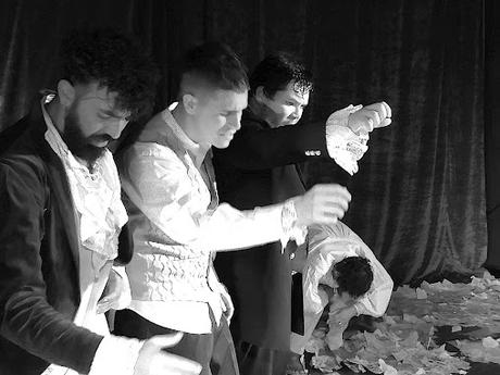 Primera Función en la Sala Bruta, con Anartistas , por Manu Medina Primera Función en la Sala Bruta, con Anartistas , por Manu Medina