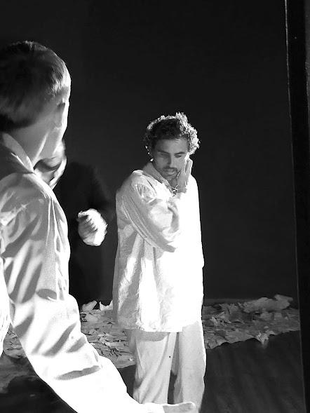 Primera Función en la Sala Bruta, con Anartistas , por Manu Medina Primera Función en la Sala Bruta, con Anartistas , por Manu Medina