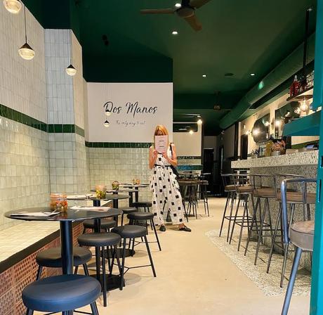 Pita & Tapas Bar para comer a Dos Manos en Barcelona restaurante dos manos barcelona