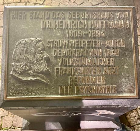 “El Struwwelpeter”¿Uno de los libros más crueles jamás escritos? por Nery Santos Gómez