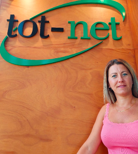 Tot-Net pone a prueba un robot limpiacristales de última generación Tot-Net pone a prueba un robot limpiacristales de última generación