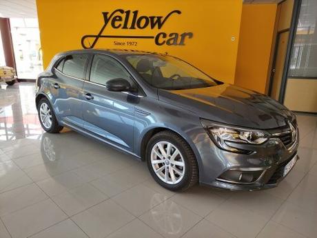 ¿Qué tamaño de coche debería alquilar en mi viaje?