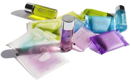 El baño es una de las estancias de la casa donde más plástico se puede acumular en forma de distintos productos de cosmética e higiene