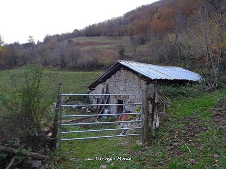 Riospaso-Güé Martínez-Los Praos-Las Planas-La Vaḷḷota-Las Navariegas