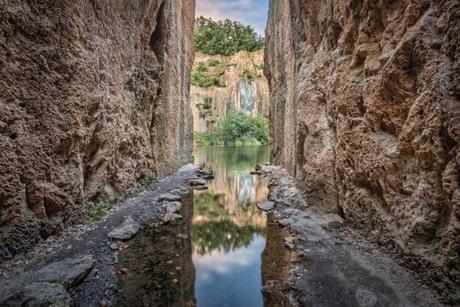 Ombligo glacial del monte Megyer, Hungría