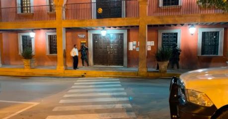 Funcionario de Matehuala y un civil detenidos por despojo y asociación delictuosa