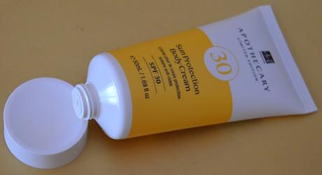El protector solar “Sun Protection Body Cream SPF30” de DR.BOTANICALS