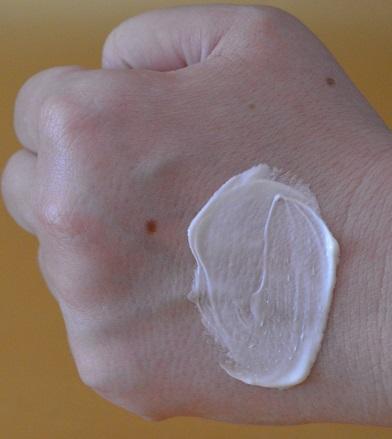 El protector solar “Sun Protection Body Cream SPF30” de DR.BOTANICALS
