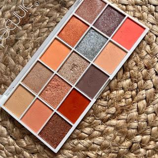 Maquillajes de verano con tonos cálidos