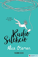 Libros según el color Pantone del año (2000-2009) versión aesthetic Libros según el color Pantone del año (2000-2009) versión aesthetic