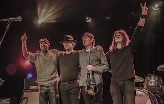 Dialeto - Live With David Cross (2018)