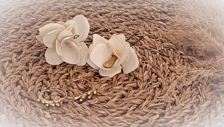 TOCADO Y SEMIRECOGIDO SONIA.