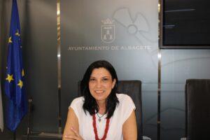 C-LM rebaja las previsiones de la vendimia a unos 19 millones de hectolitros y descarta una destilación de crisis C-LM rebaja las previsiones de la vendimia a unos 19 millones de hectolitros y descarta una destilación de crisis