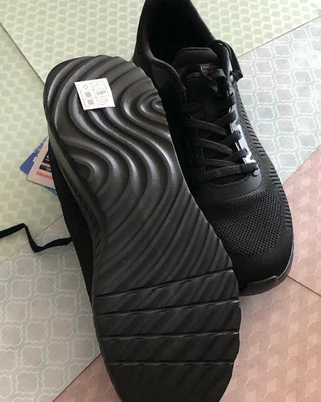 👟👟 Skechers Bobs Squad Chaos Face Off👟👟