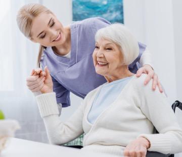 Como solicito inscribir a mi familiar en una residencia