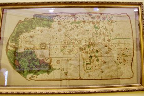 El Museo Naval de Sevilla (5): Mapas y cartas náuticas.