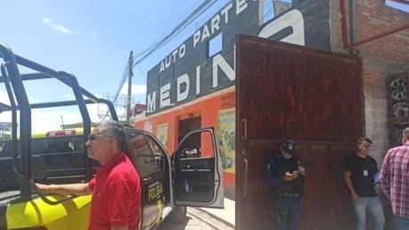 Las autoridades clausuran el negocio de «Tiburón Medina», el agresor del Subway