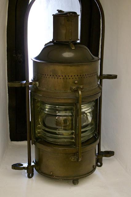 El Museo Naval de Sevilla (6): Maquetas y objetos náuticos.