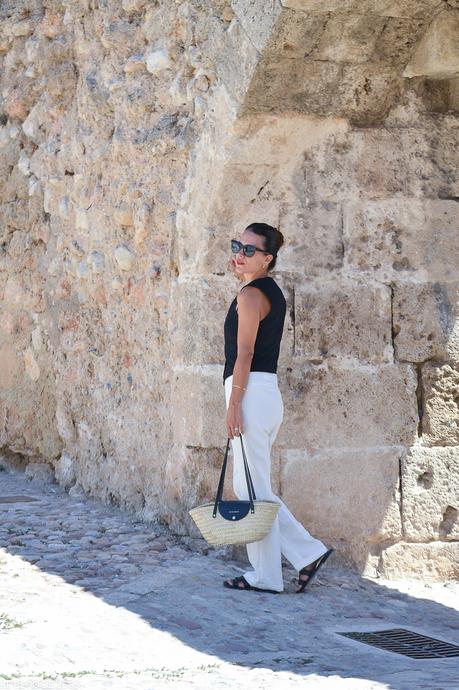 CHALECO Y PANTALÓN DE LINO