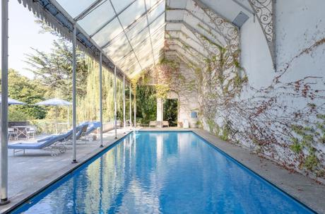 Tipos de piscinas modernas: futuro del lujo y la decoración 7