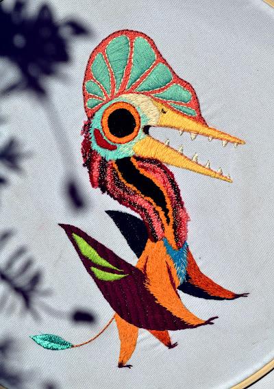 Bordados e ilustraciones mesozoicas de Leier Coyol Bordados e ilustraciones mesozoicas de Leier Coyol