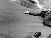 Historia imagen: Americanos muertos playa Buna