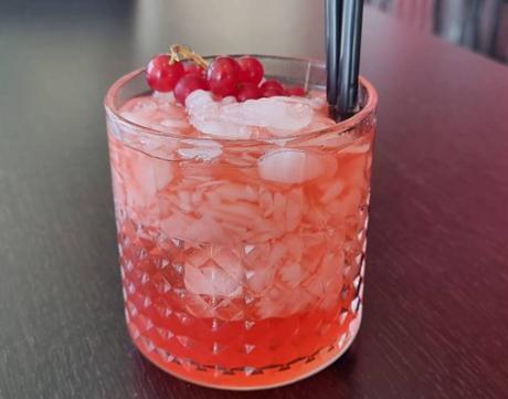 Cuatro supercoctelerías de hotel fuera del centro de Barcelona