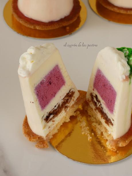 Semifrío de Chocolate Blanco y Moras