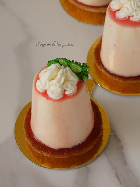 Semifrío de Chocolate Blanco y Moras