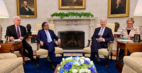 La OTAN amazónica y canje de deuda por naturaleza