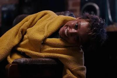 Háblame; No juegues con los muertos