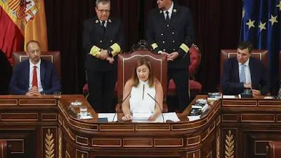 Armengol, la nueva presidenta del Congreso, defiende la plurinacionalidad y un referéndum sobre la monarquía.