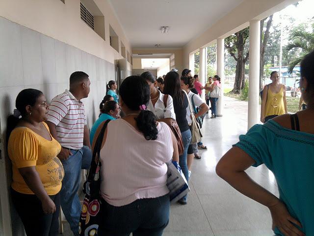 La Canaimitas.. llegaron a Tinaquillo Entrega E.B.B José Antonio Anzoategui