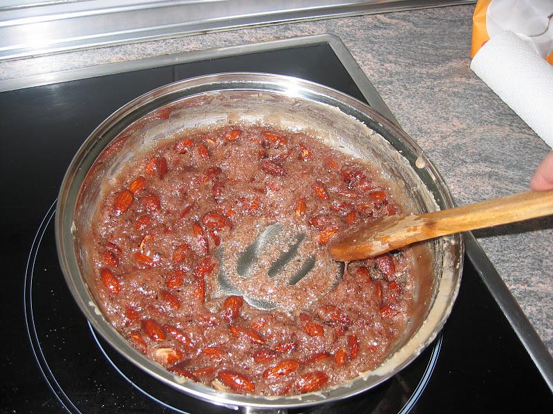 Garrapiñadas de almendras (o maní o cacahuete)