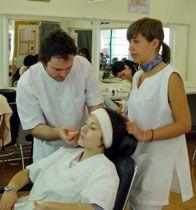 Cursos gratuitos de maquillaje en Monte Albertia (Zarautz)